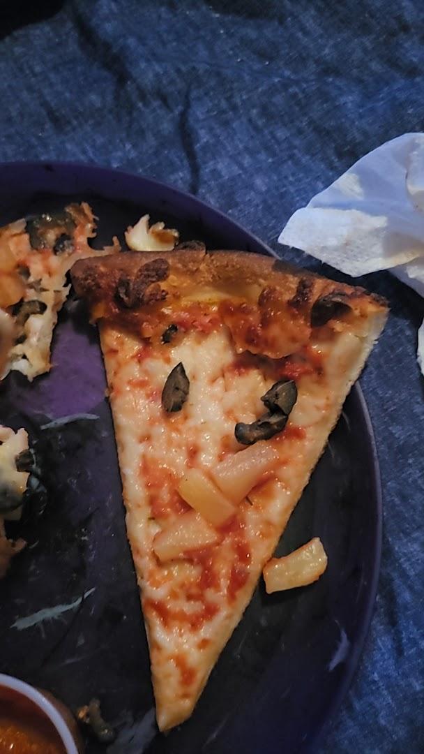 Oldani's Stuffed-Aria Pizza